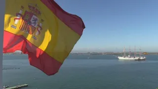 Buque-escuela de la Armada española "Elcano" llega a Puerto Rico