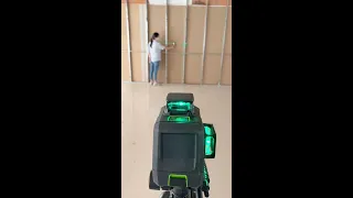 A Professional Model of ZOKOUN 3D Green Beam Laser level With Outdoor Laser Receiving Pulse Mode