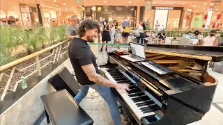 Guns N'Roses November Rain (Piano Shopping Mall)