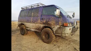 Delica оффроад TOYOTA CARIB прёт по грязи как танк! Suzuki не уступает!  jeep Grand Cherokee
