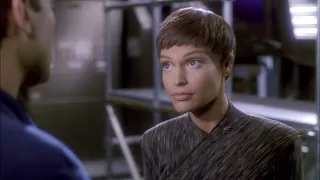 T'pol advises Trip not to interfere