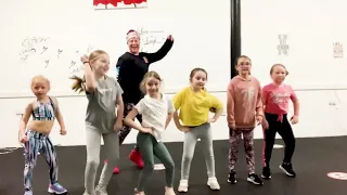 Zumba Kids : Chiki