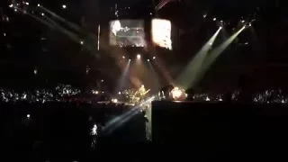Muse - Reapers (Live in Dallas, TX at American Airlines Center)