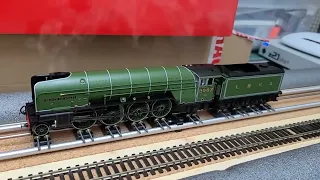 Hornby R3983ss P2 'Prince of Wales' - Steam Generator  - First test run from New. No commentary.