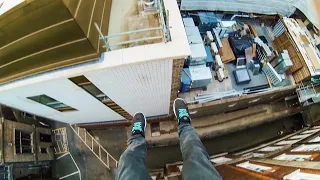 Dangerous Parkour Roof Jump 😲 #shorts