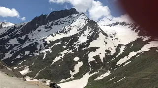 First woman to cross Dangerous ZOJILA Pass ||    In June 2019  ||  In Ford Endeavour 3.2 4X4