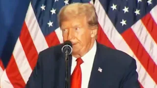 MAGA crowd goes SILENT when Trump's brain stops working on stage