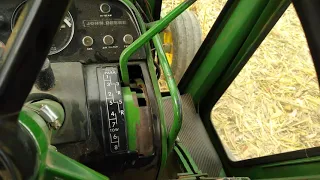 How to drive a John Deere synchro shift transmission