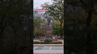 Statuia lui Lenin din Bender (Tighina), Transnistria [ Vladimir Ilici Lenin ]