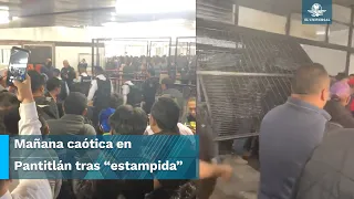 Dan “portazo”, usuarios tiran reja de transbordo en el Metro CDMX