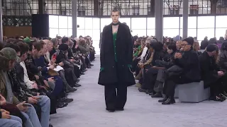 sacai  Men's Fall Winter 2024-2025 Fashion Show | Paris Men’s Fashion Week