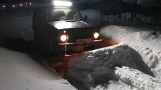 Снегоотвал Уникар на Ниве ч.1
