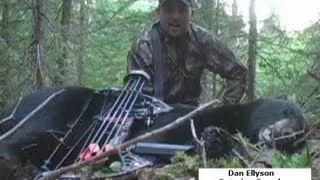 HUGE Black Bear with BOW and Arrow in Ontario Canada how to hunt black bear