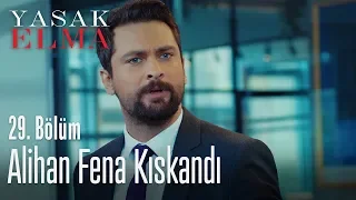 Alihan kıskançlık krizi geçiriyor - Yasak Elma 29. Bölüm