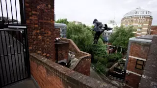 Assassin's Creed Syndicate Meets Parkour in Real Life! in 4K!