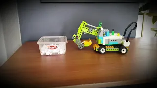 Excavator (Lego wedo 2.0)
