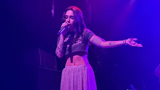 Bea Miller - it’s not u it’s me (live at Irving Plaza 12/01/23)