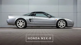 Detailing Honda NSX-R