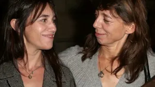 "J'aurais pu y rester" : Charlotte Gainsbourg au plus mal après la mort de sa sœur