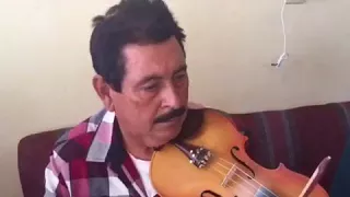 Viva Quien Sabe Querer - Mariachi Real Tepalcatepec.