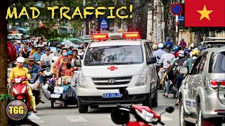 [Vietnam] Saigon Ambulances Vs. Unbelievable Traffic!