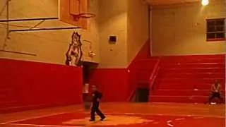 3 year old basketball prodigy