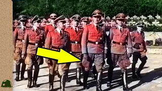 Почему солдаты носили штаны столь странной формы? Великая отечественная война