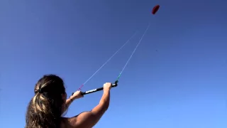 How to Fly a Slingshot B2 Trainer Kite