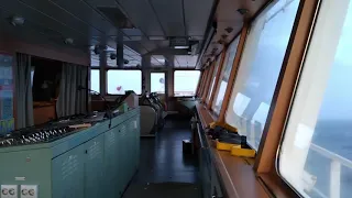 Rolling inside the Ship