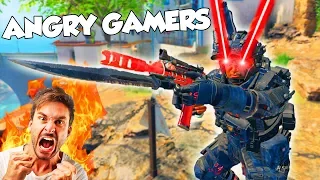 UsE a NoRmAL WeApOn! 😂 (ANGRY GAMER vs BAYONET MOD)