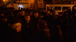 Під час 3 Річниці Євромайдану у Вінниці сталася суперечка через прапор "Свободи" 21.11.16