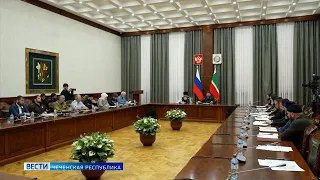 Рамзан Кадыров провел совещание где рассказал о нормах проведения свадеб