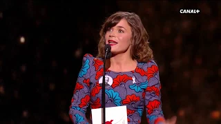 Blanche Gardin présente le prix du Meilleur Espoir Féminin - César 2018