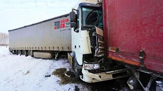 Best truck crashes, truck accident compilation 2016 Part 2