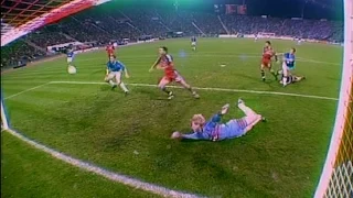 Kahn Weltklasse Reflex gegen Glasgow Rangers | 1999/2000