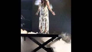 Demi Lovato - Skyscraper (live) FULL PERFORMANCE Do Something Awards 2011