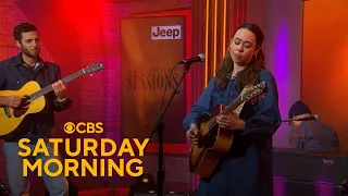 Saturday Sessions: Sarah Jarosz performs "Columbus & 89th"