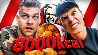 ZJADAMY PORCJE DLA 8 OSÓB Z KFC! 🍗