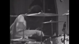 Ian Paice - The Mule drum solo 1972