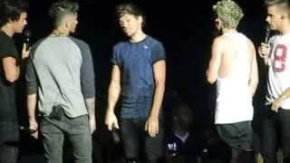 One Direction - Twitter Questions - Jones Beach - Wantagh, NY - 6/29/13