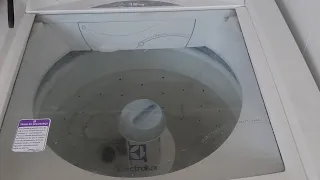 Maquina de lavar electrolux parou de bater e não centrifuga