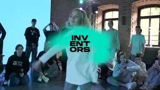 Ева Смирнова (win) vs. Лиза Страхова | hip-hop beginners 1/4 | hip-hop inventors 2022