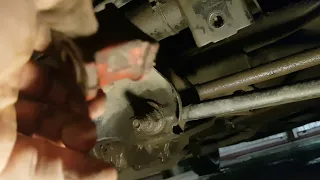 Стучит подвеска Renault Duster  Замена втулок заднего стабилизатора