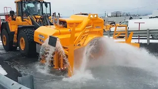INCREDIBLY POWERFUL CLEANING MACHINES