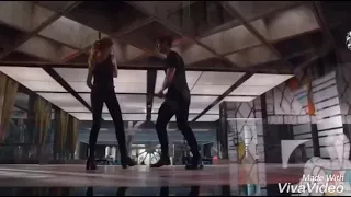 Alec and Clary. Алек и Клэри. Плыли мы