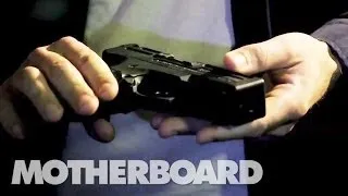 Buying Guns and Drugs on the Deep Web (Documentary)