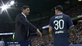 Lionel Messi refused to shake Pochettino 's hand after he substituted him- PSG vs Lyon - Angry Messi