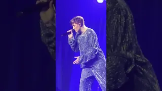 Loic Nottet Je t'haine  17/02/2024 Palais 12