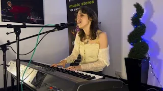 Birdy - Wings - Live @ JG Windows