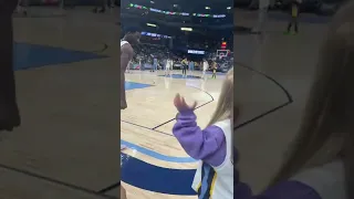 Jaren Jackson Jr.'s pregame routine 🥺❤️